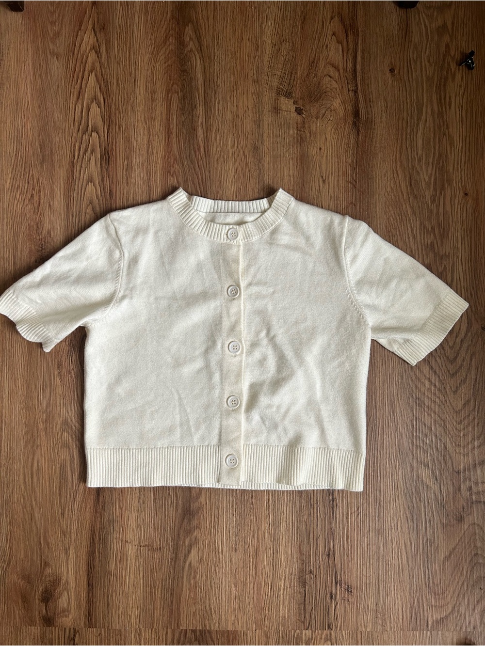 Lioness Knit Short Sleeve Crop Cardigan | Ivory | Size S